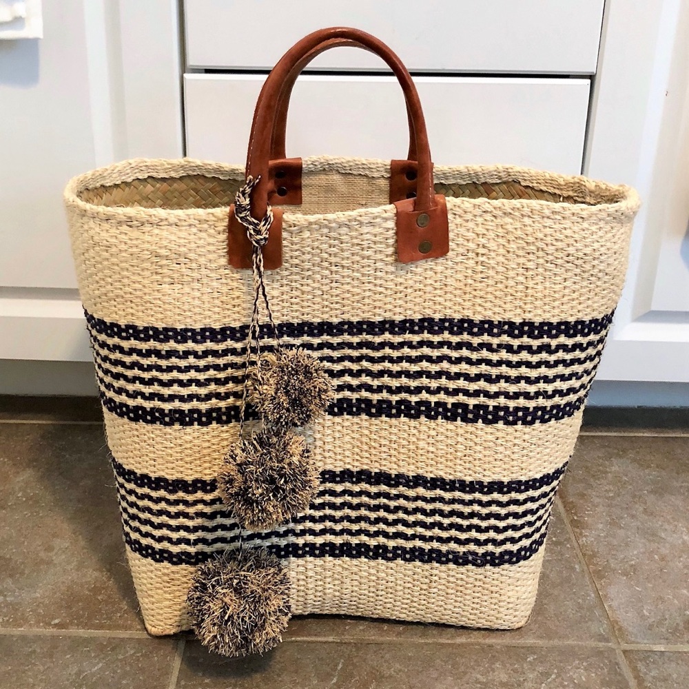 Mar Y Sol Caracas Navy Straw Beach Pom Tote Bag
